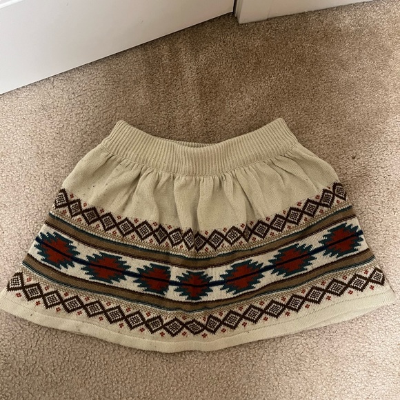 Knit skirt pull and bear size L EUC - Picture 4 of 8